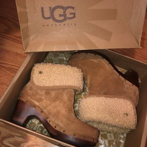 UGG - W Lynnea / Women’s size 7